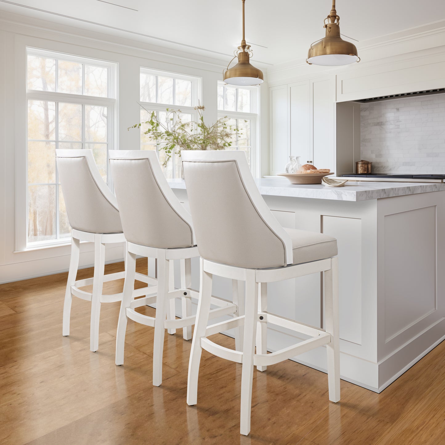 Ellis Swivel Barstool In Alabaster White