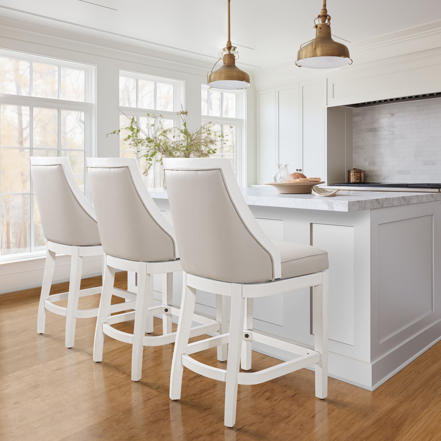 Ellis Swivel Barstool In Alabaster White